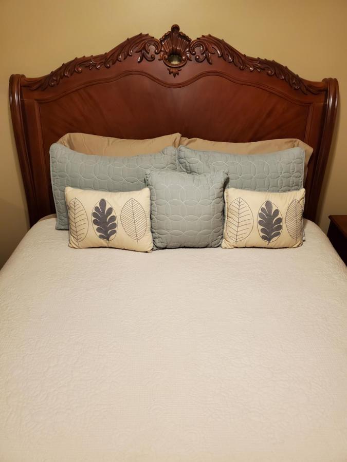 Hampton House Apartment Clinton Township Екстериор снимка